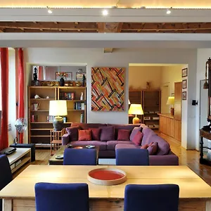 Splendid Housing Milán